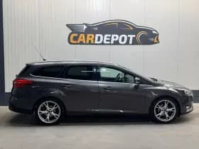 Ford Focus thumbnail 4