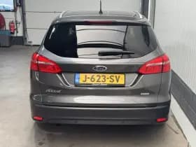 Ford Focus thumbnail 6