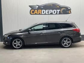 Ford Focus thumbnail 8