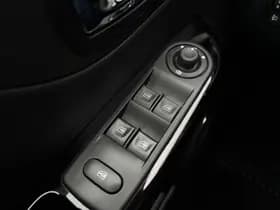 Renault Captur thumbnail 10
