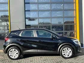 Renault Captur thumbnail 3