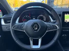 Renault Captur thumbnail 8