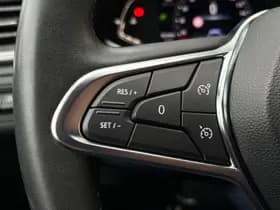 Renault Captur thumbnail 19