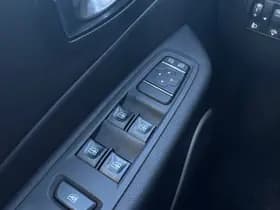 Renault Captur thumbnail 8