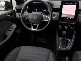 Renault Clio thumbnail 2