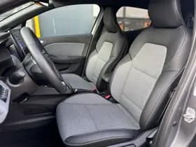 Renault Clio thumbnail 4
