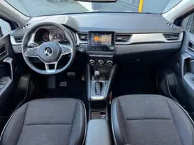 Renault Captur thumbnail 2