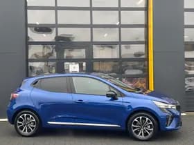 Renault Clio thumbnail 3