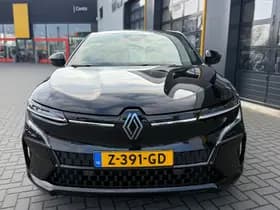 Renault Mégane E-Tech thumbnail 3