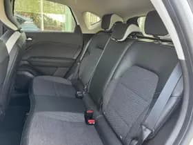 Renault Captur thumbnail 6