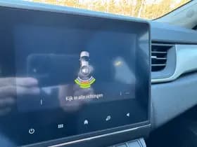 Renault Captur thumbnail 18