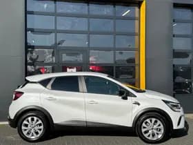 Renault Captur thumbnail 3