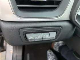 Renault Captur thumbnail 16