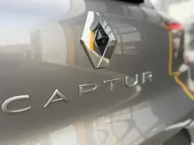 Renault Captur thumbnail 24
