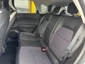 Renault Captur thumbnail 6