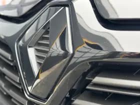 Renault Captur thumbnail 25