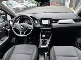 Renault Captur thumbnail 2