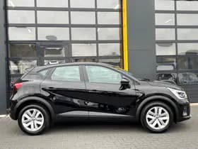 Renault Captur thumbnail 3