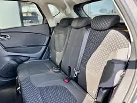 Renault Captur thumbnail 11