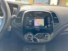 Renault Captur thumbnail 5