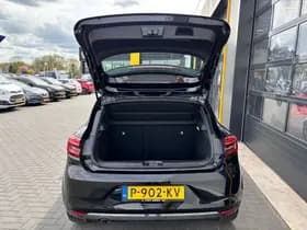 Renault Clio thumbnail 11