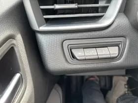 Renault Clio thumbnail 14