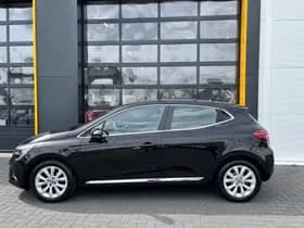 Renault Clio thumbnail 9