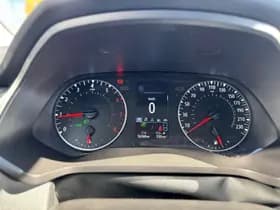 Renault Captur thumbnail 11