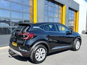 Renault Captur thumbnail 3