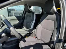 Renault Captur thumbnail 6