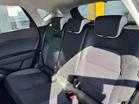 Renault Captur thumbnail 7