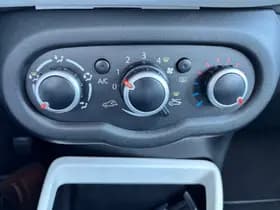 Renault Twingo thumbnail 26