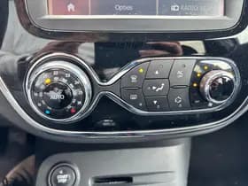 Renault Captur thumbnail 21