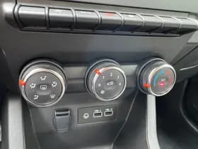 Renault Clio thumbnail 15