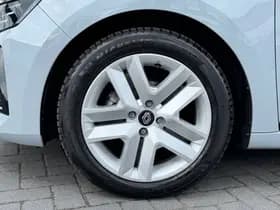 Renault Clio thumbnail 18