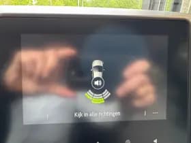 Renault Clio thumbnail 21