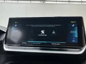Peugeot E-208 EV GT Pack 50 kWh thumbnail 12
