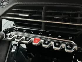 Peugeot E-208 EV GT Pack 50 kWh thumbnail 17