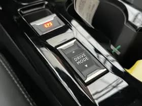 Peugeot E-208 EV GT Pack 50 kWh thumbnail 19