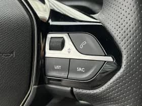 Peugeot E-208 EV GT Pack 50 kWh thumbnail 21