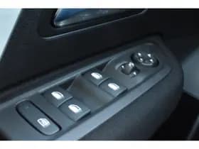 Citroën Ë-C4 Business 156pk Extended range 54 kWh. Navigatie thumbnail 17