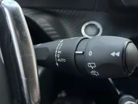 Peugeot 208 Hybrid 110 e-DCS6 GT thumbnail 21