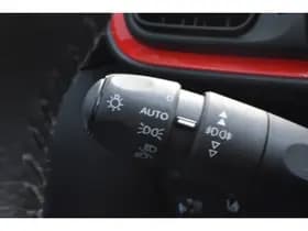 Citroën C3 PureTech 110 Shine thumbnail 15