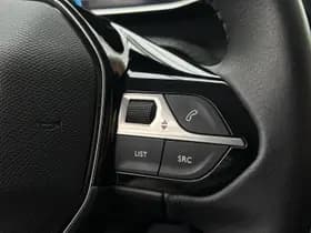 Peugeot E-2008 EV Allure Pack 50 kWh thumbnail 20