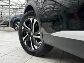 Peugeot E-2008 EV Allure Pack 50 kWh thumbnail 4