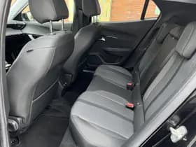 Peugeot E-2008 EV Allure Pack 50 kWh thumbnail 9