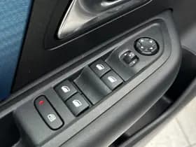 Citroën Ë-C4 Shine 50 kWh thumbnail 24