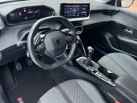 Peugeot 208 PureTech 100 Allure thumbnail 3