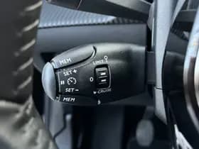 Peugeot 208 PureTech 100 Allure thumbnail 24