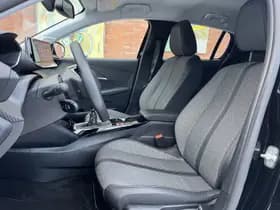 Peugeot 208 PureTech 100 Allure thumbnail 8